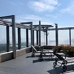 100m2 Luxury Skyscraper With Amazing View Over
