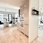 100m2 Luxury Skyscraper With Amazing View Over Appartement Helsinki