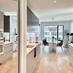 Appartement 100m2 Luxury Skyscraper With Amazing View Over *