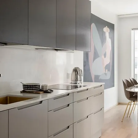 Huoneisto 100m2 Luxury Skyscraper With Amazing View Over