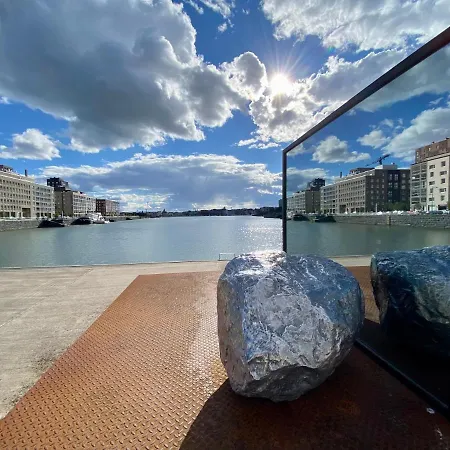 100m2 Luxury Skyscraper With Amazing View Over Huoneisto Helsinki