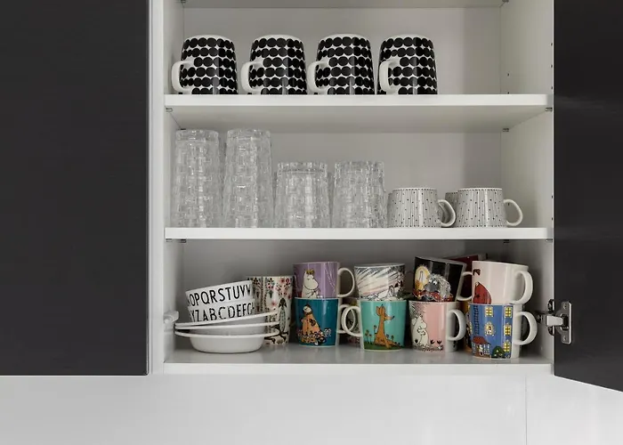 100m2 Luxury Skyscraper With Amazing View Over * هلسنكي