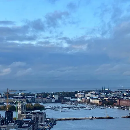 Huoneisto 100m2 Luxury Skyscraper With Amazing View Over